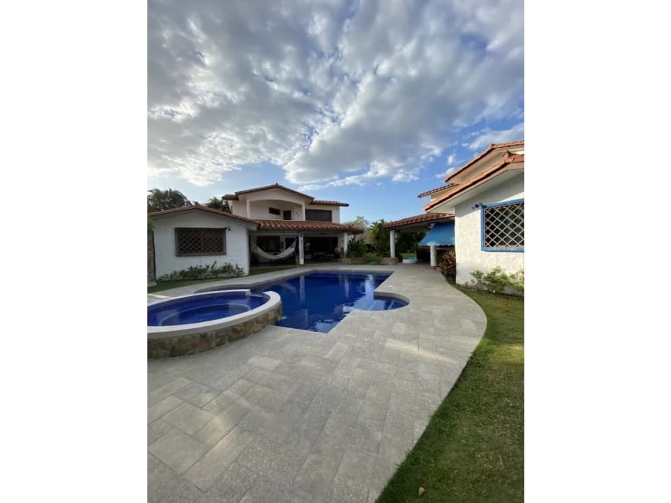 Se Venden 2 Casas San Carlos 3,080Mts USD$258,11xMt2 — foto 3