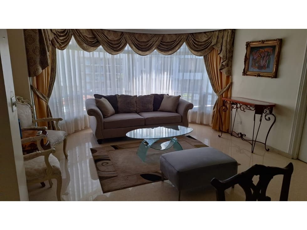 SE ALQUILA APARTAMENTO AMOBLADO EN COCO DEL MAR — foto 1