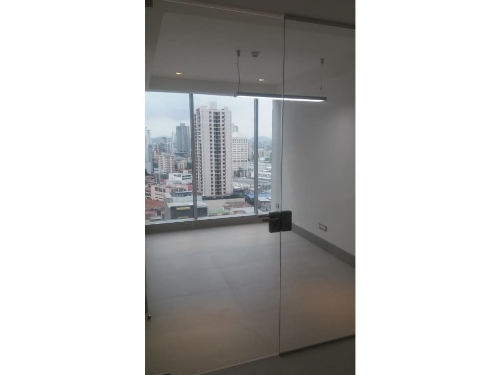 Se Alquila Oficina 523 Mts Obarrio USD$7,845,00+Itbms — foto 4