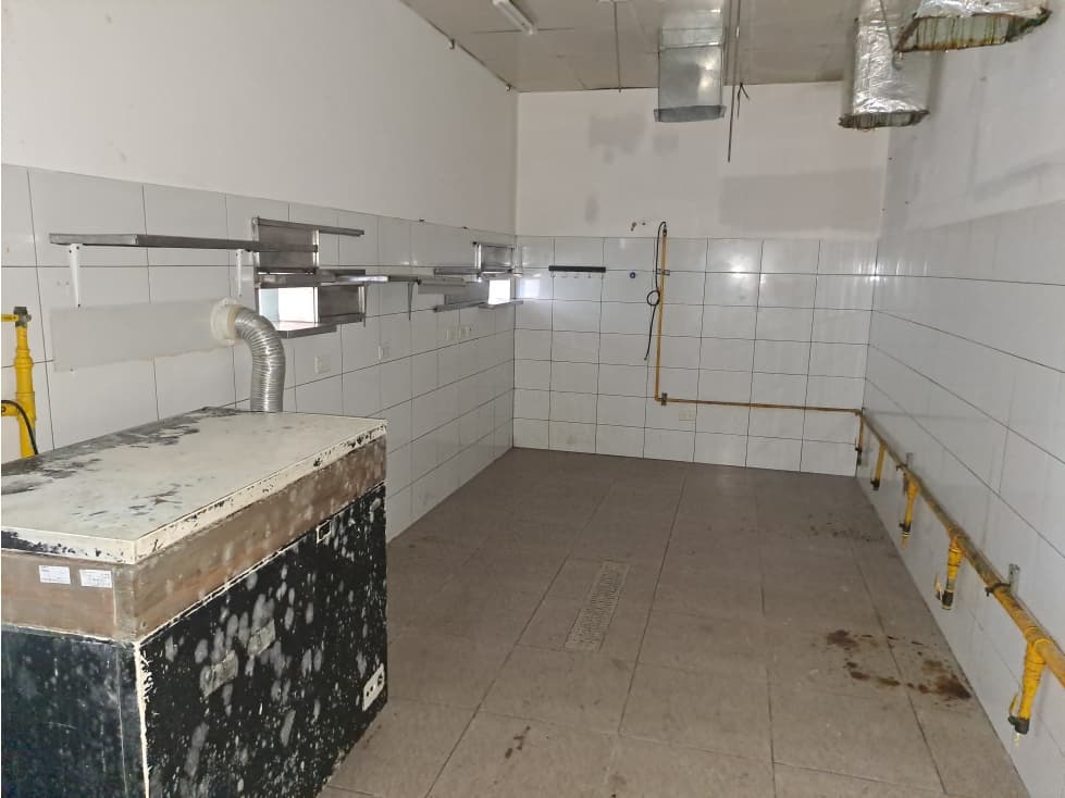 SE ALQUILA LOCAL COMERCIAL EN SAN FRANCISCO — foto 6