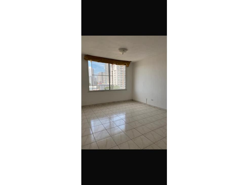 VENDO APARTAMENTO EN 12 DE OCTUBRE — foto 3