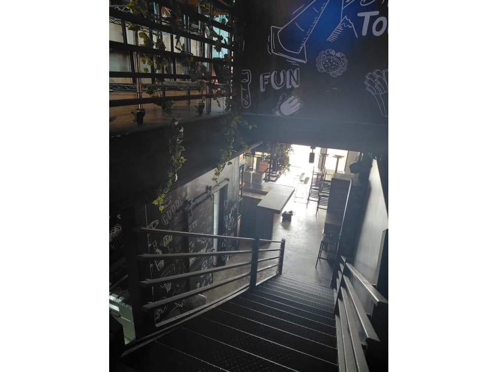 Se Alquila Local en San Francisco — foto 5
