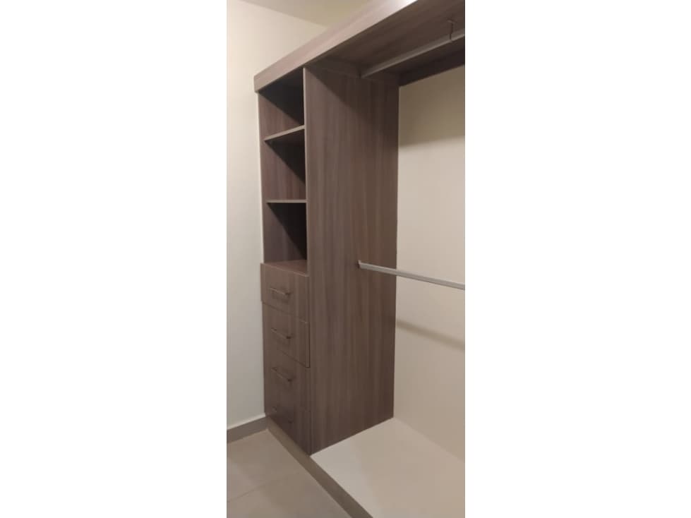 Alquilo Extraordinario apartamento amoblado en howard — foto 4