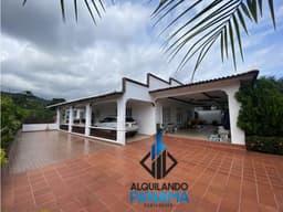 Se Vende Casa 350 Mts en Via Tocumen USD250,000