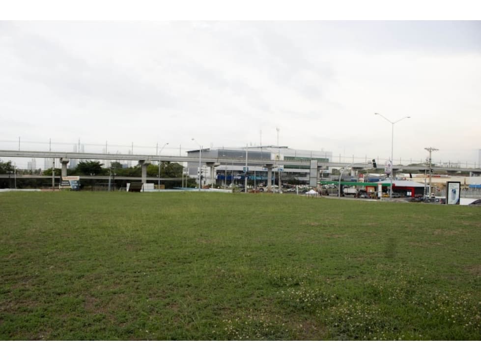 Se Vende Terreno 1.297.6 Mts Villa Lucre USD$1,900,000,oo — foto 2