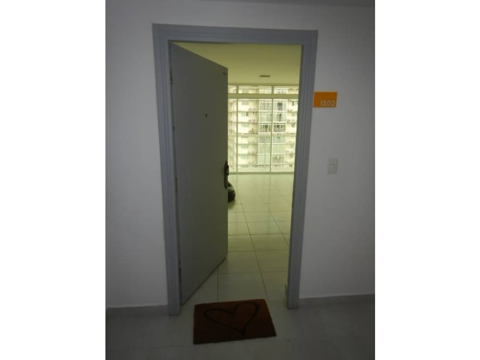 SE VENDE APARTAMENTO EN CARRASQUILLA — foto 3