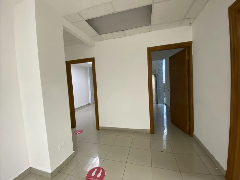 Se Alquila Oficina 282 Mts Obarrio usd3,386,oo+Itbms — foto 5
