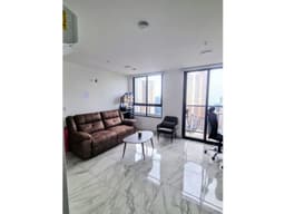 Alquilo Extraordinario apartamento amoblado en Cll 50