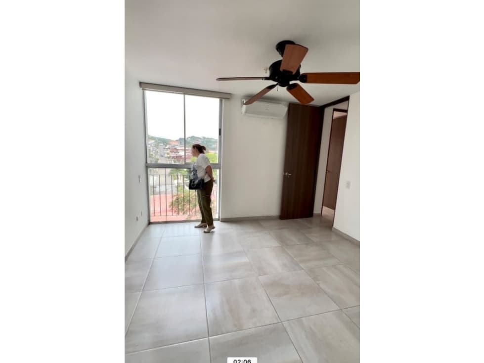 Alquilo Amplio apartamento de 3 recamaras el bosque — foto 3