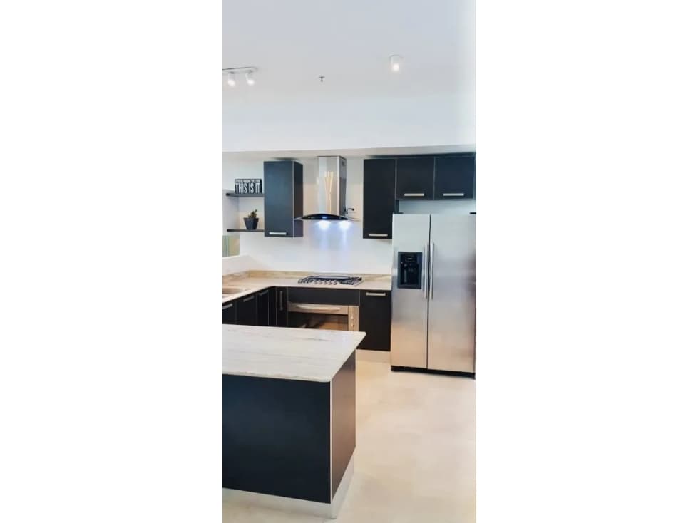 VENTA APARTAMENTO RECIEN REMODELADO PUNTA PACIFICA — foto 2