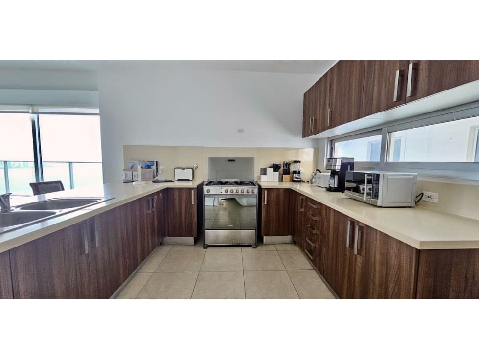 SE ALQUILA APARTAMENTO EN PUNTA PACIFICA — foto 2