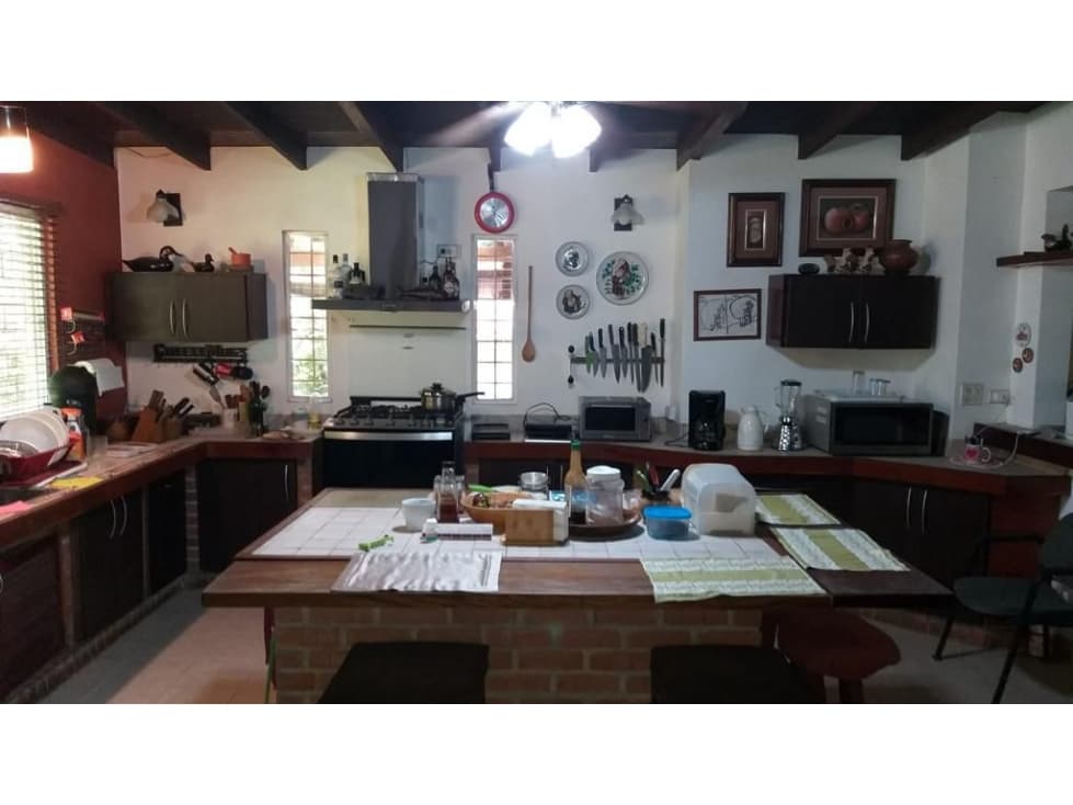 ¡Â¡SE VENDE !! Prodigiosa casa residencial en LAS CUMBRES — foto 2