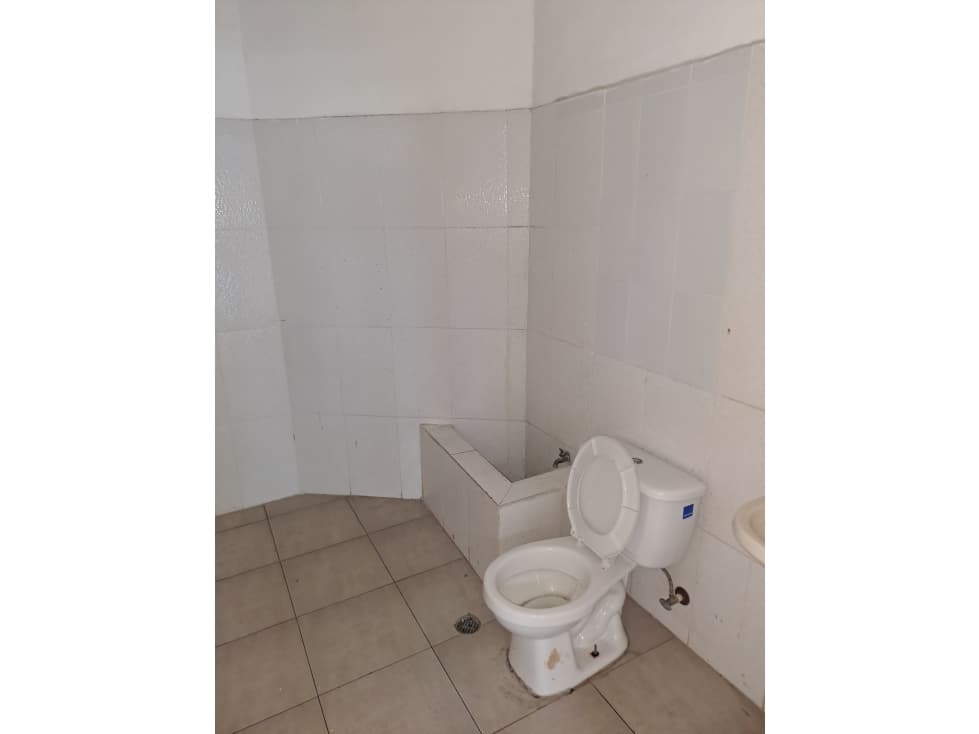 SE ALQUILA LOCAL COMERCIAL EN CIUDAD DE PANAMÁ — foto 4