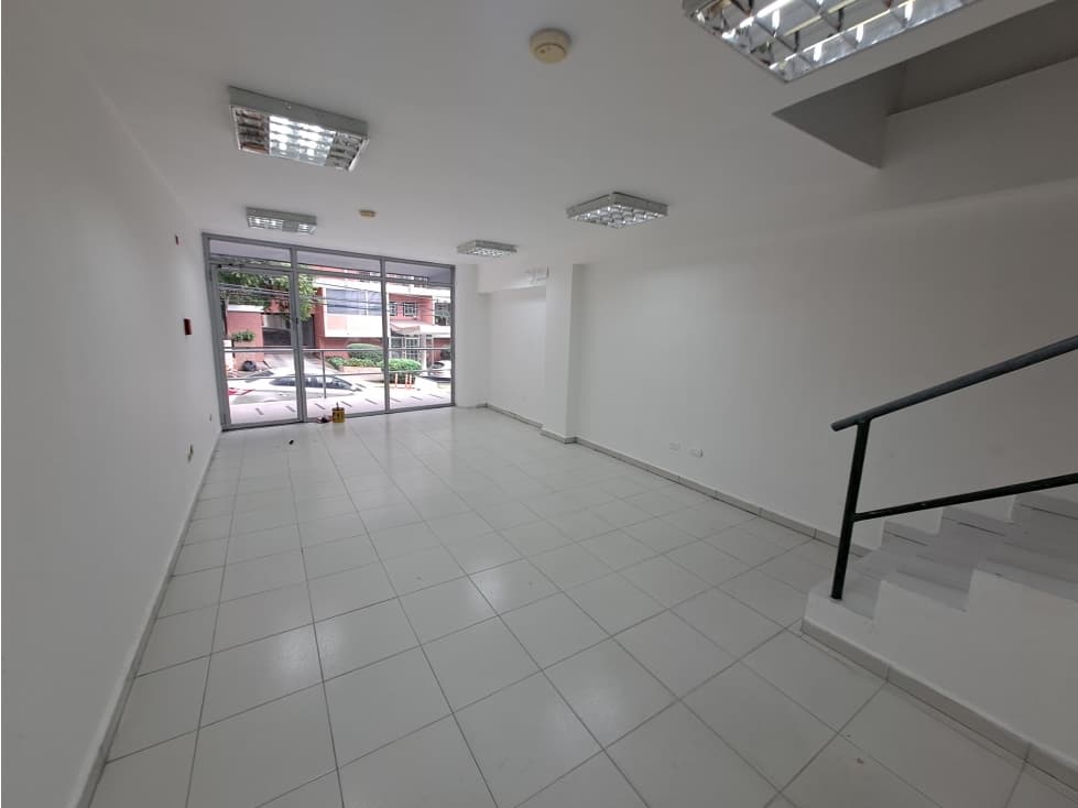 SE ALQUILA LOCAL COMERCIAL EN EL CANGREJO — foto 2