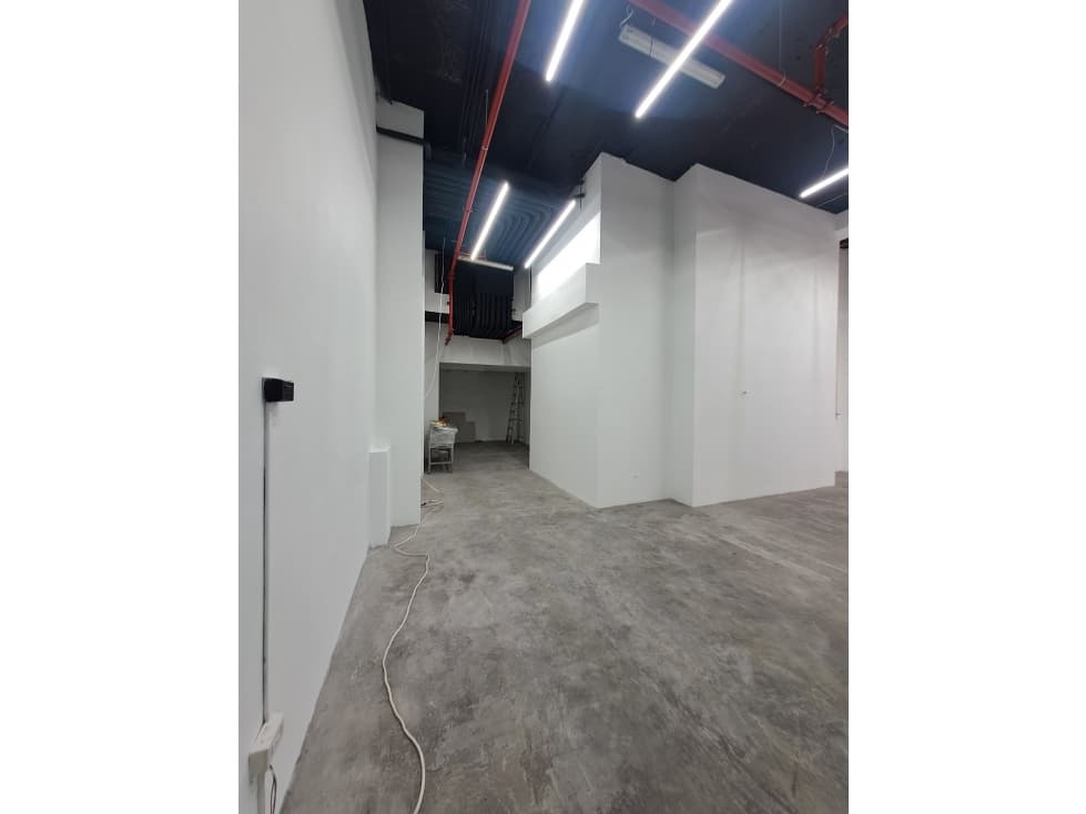 SE ALQUILAN LOCALES COMERCIALES EN VIA ESPAÑA — foto 5