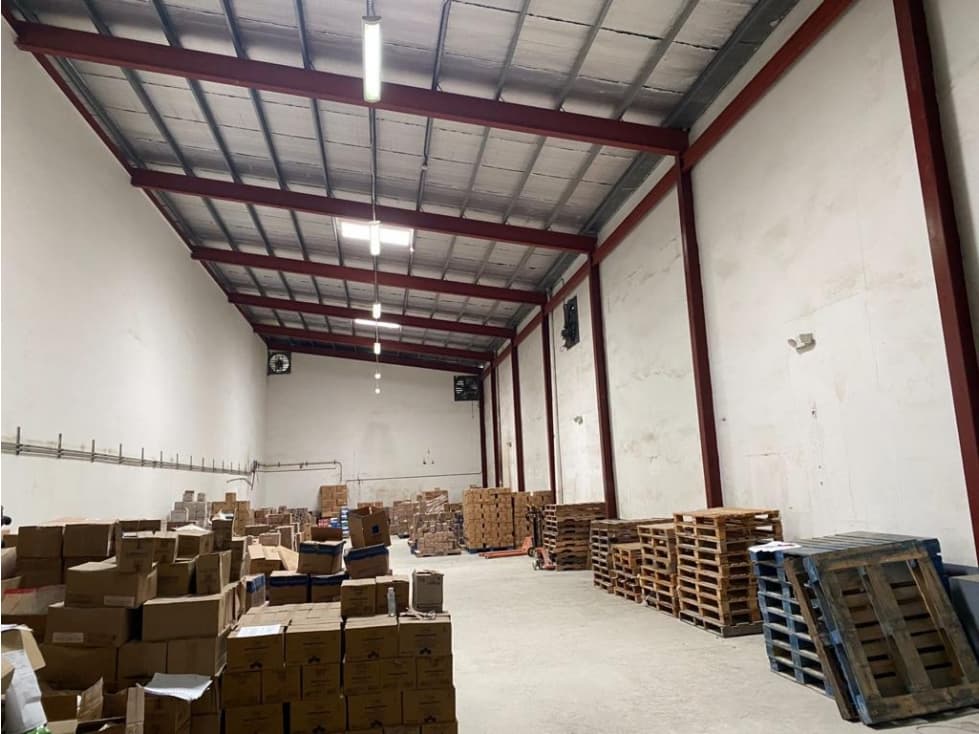 Se Alquila Bodega 500 Mts Llano Bonito USD$3,750,oo+Itbms — foto 2