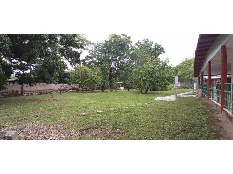 SE VENDE CASA DE CAMPO EN VIA PRINCIPAL >>LA MESA<< — foto 6