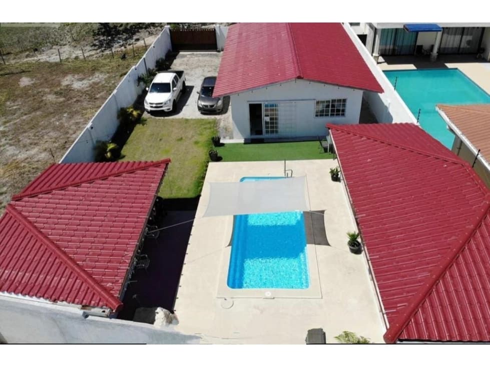 VENTA DE CASA DE PLAYA EN COSTA ESMERALDA — foto 2
