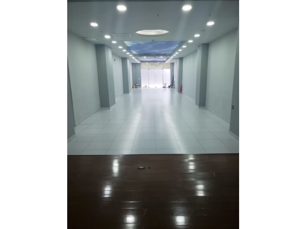 Se Alquila Local 220 Mts Bellavista Obarrio USD$2,600,oo — foto 3