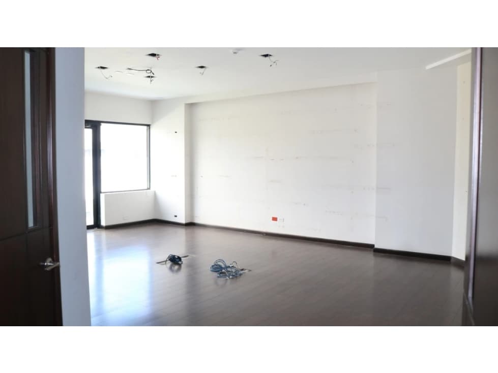 Se Alquila Local Comercial 1.167 Mts San Fco. $9.900.oo+ Itbms — foto 4