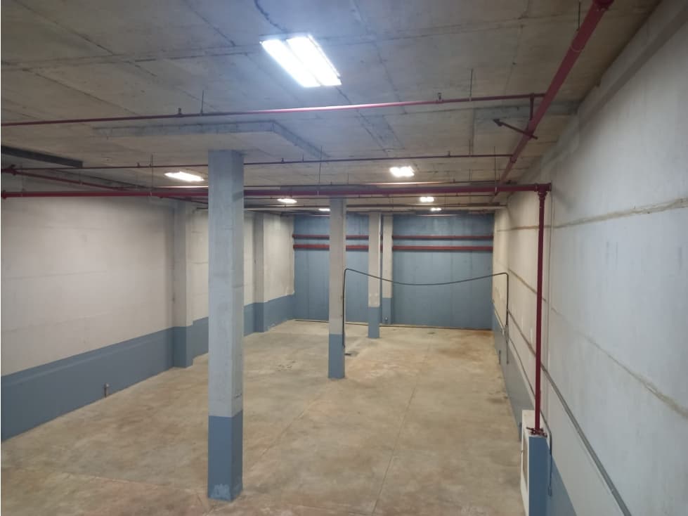 Se Alquila Ofi-Bodega 685 Mts Av. Nacional USD3,200/+Itbms — foto 3