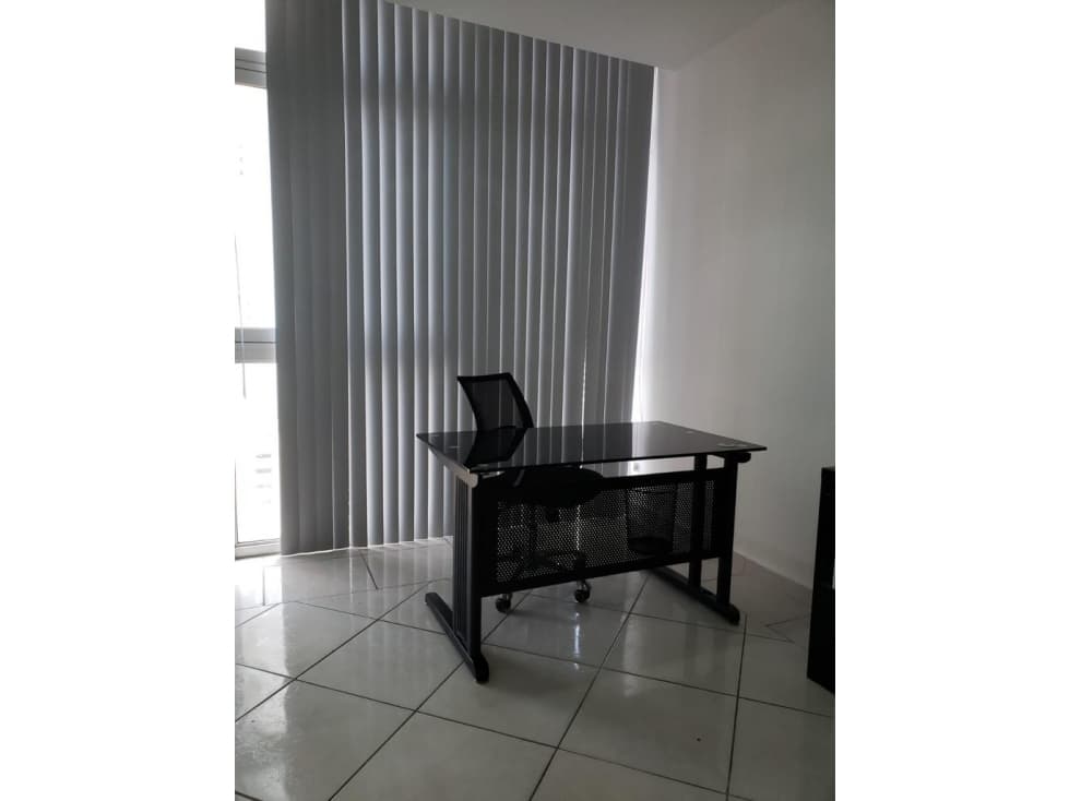 SE ALQUILA OFICINA AMOBLADA EN BELLA VISTA $900 — foto 4