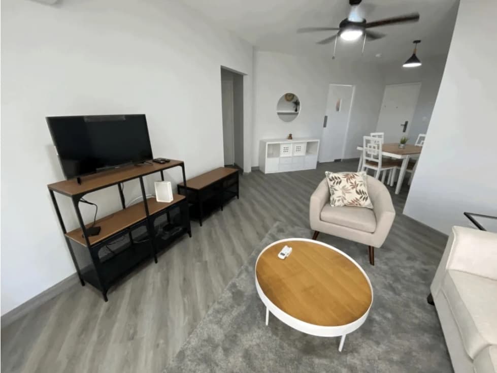 Se Alquila Apto 150 Mts piso 1 Terraza Obarrio USD1,650,oo — foto 1
