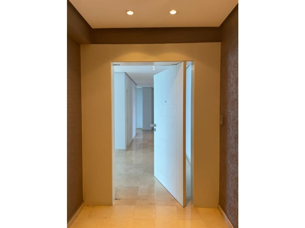 Alquilo Exclusivo apartamento en Avenida Balboa $3000 — foto 4