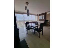 Alquilo extraordinario apartamento amoblado en chanis