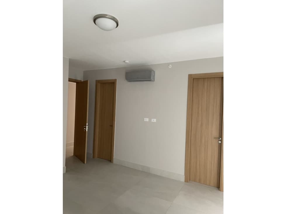 SE VENDE LUJOSO APARTAMENTO - COCO DEL MAR- $469,500 — foto 4