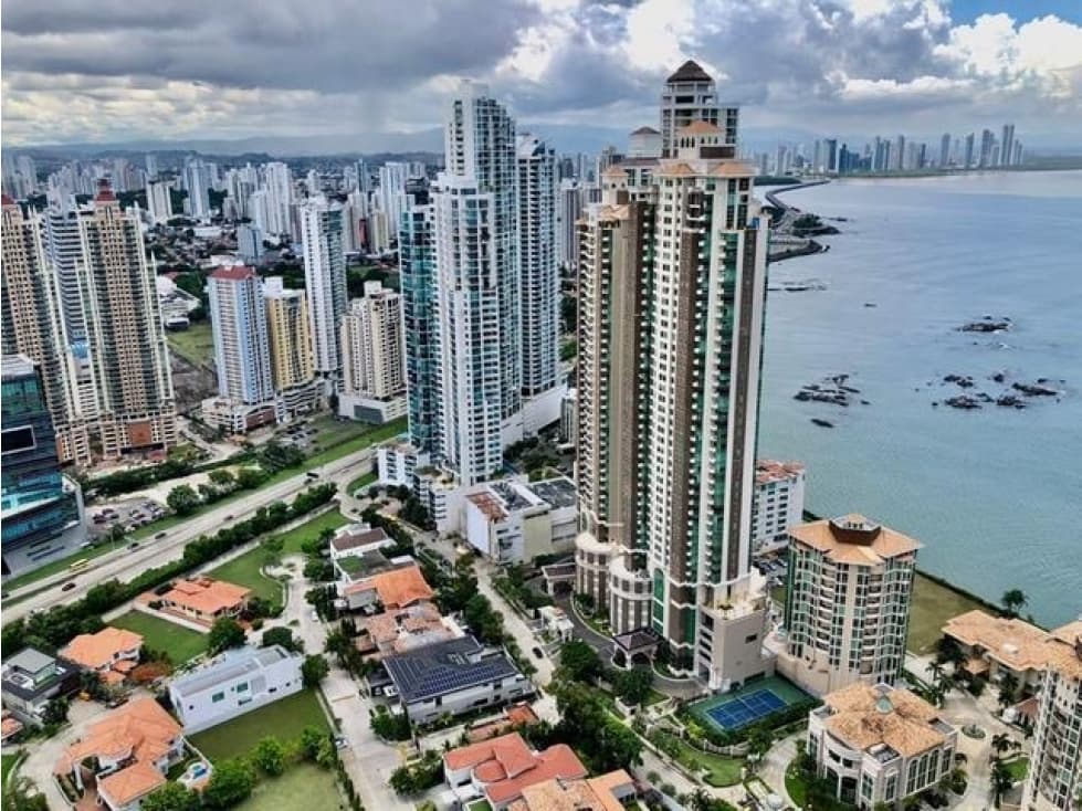 SE VENDE APARTAMENTO LINEA BLANCA EN PUNTA PACIFICA — foto 4