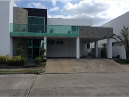 Venta de casa en Costa Sur