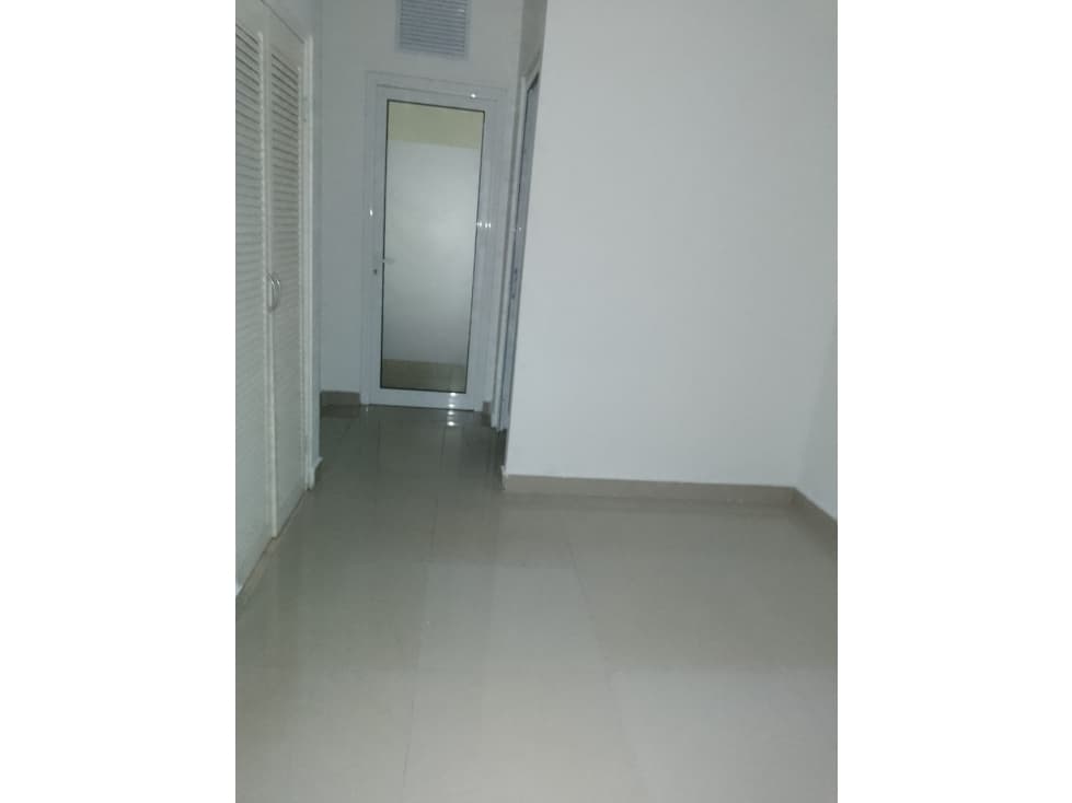 ALQUILO OFICINA EN EL CARMEN — foto 3