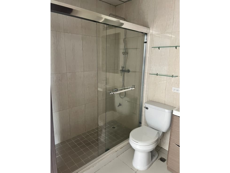 SE VENDEN APARTAMENTOS EN PH AMAZONAS EN BELLA VISTA — foto 4