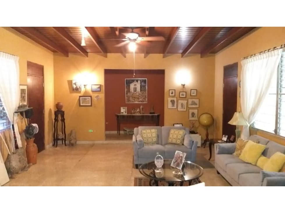 ¡Â¡SE VENDE !! Prodigiosa casa residencial en LAS CUMBRES — foto 3