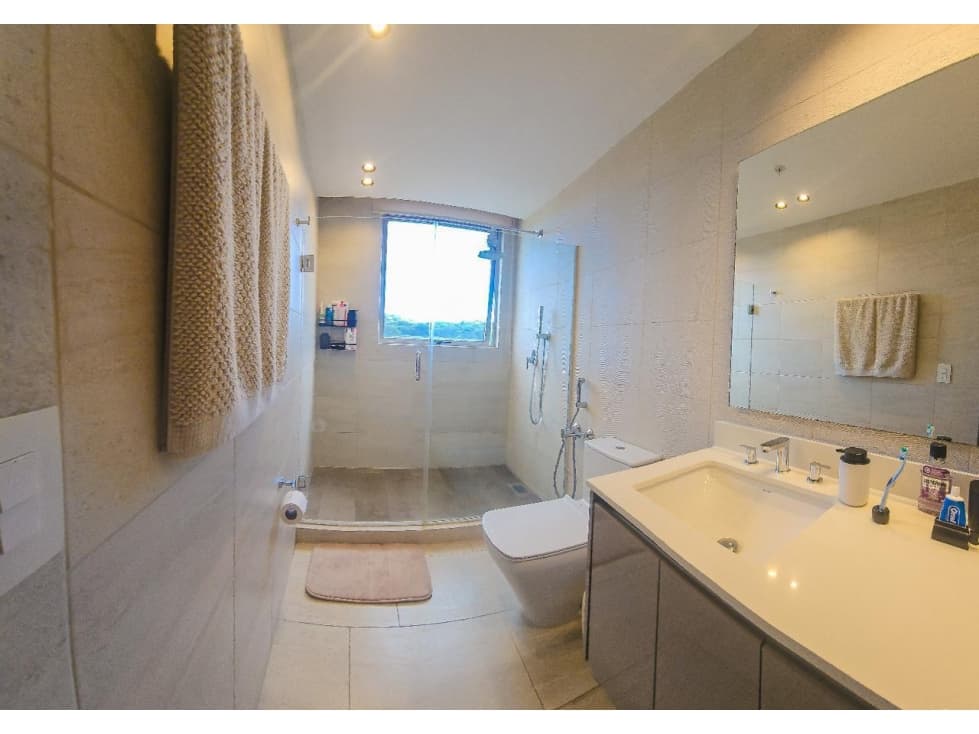 ¡¡SE VENDE !! ESPECTACULAR apartamento en HOWARD — foto 3