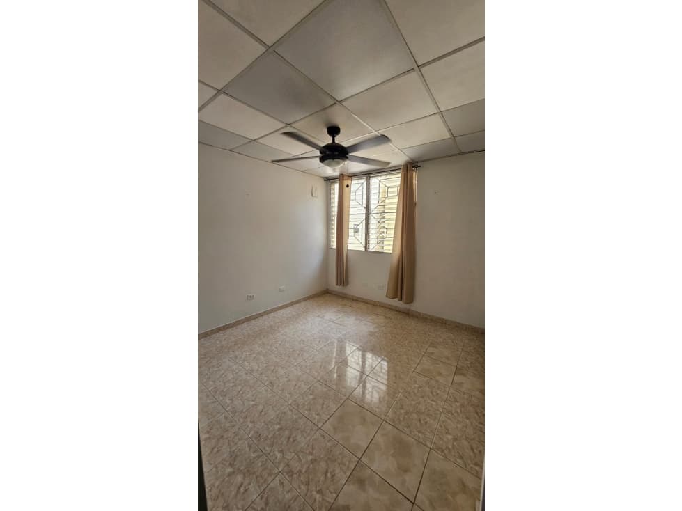 SE VENDE APARTAMENTO en BETHANIA, PH WINIFEL PLAZA — foto 3