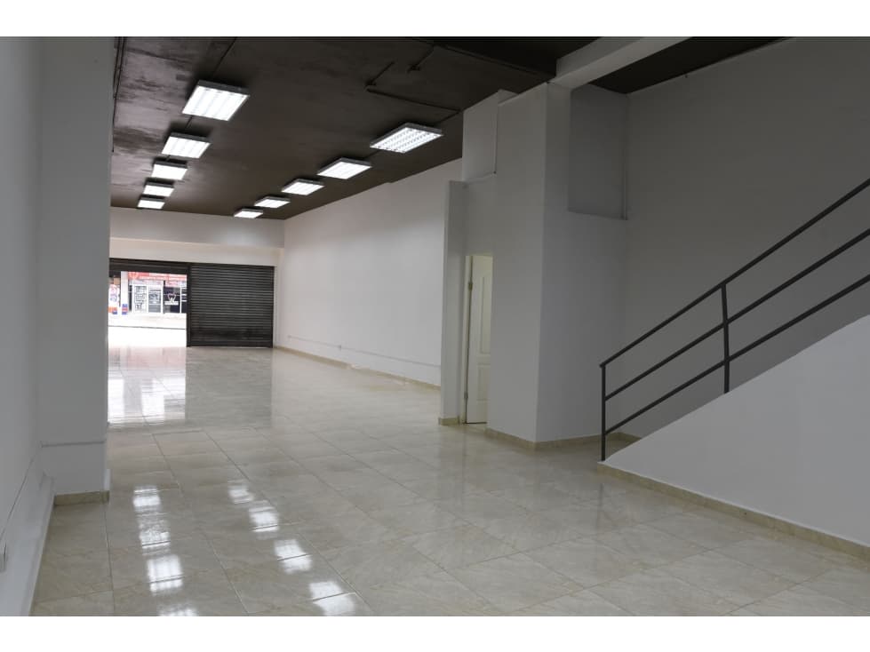 SE ALQUILA LOCAL COMERCIAL EN CALIDONIA — foto 1