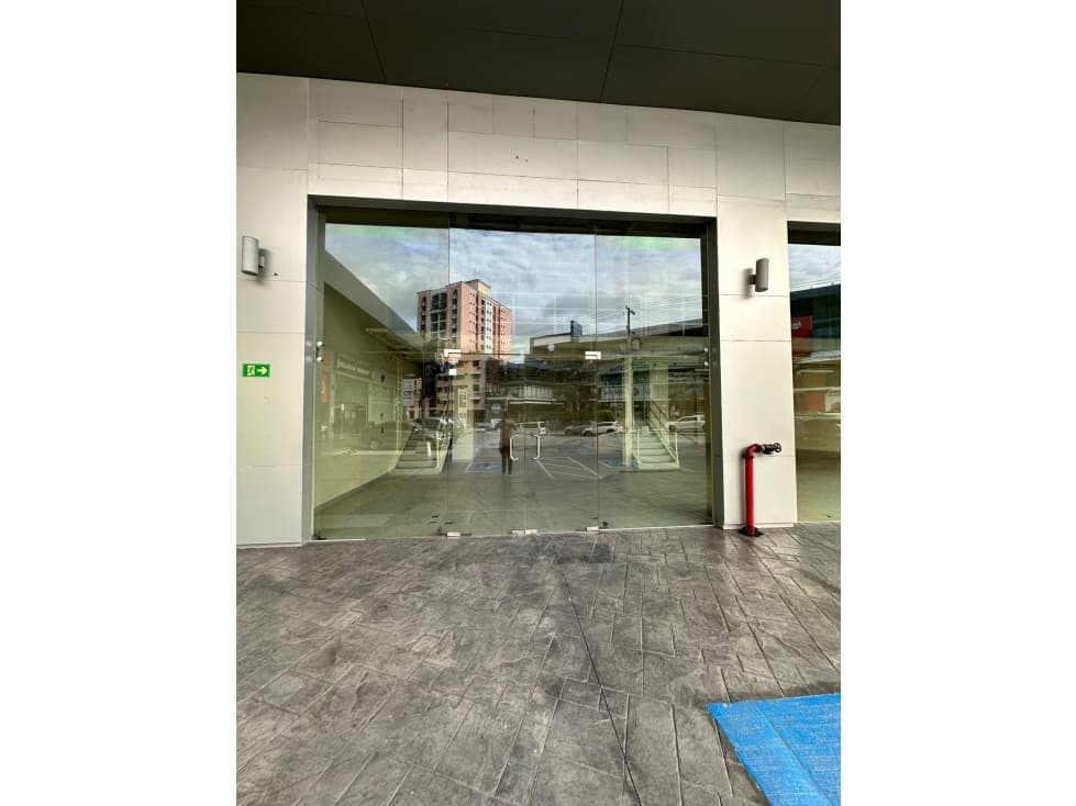 SE ALQUILA LOCAL COMERCIAL EN SAN FRANCISCO — foto 3
