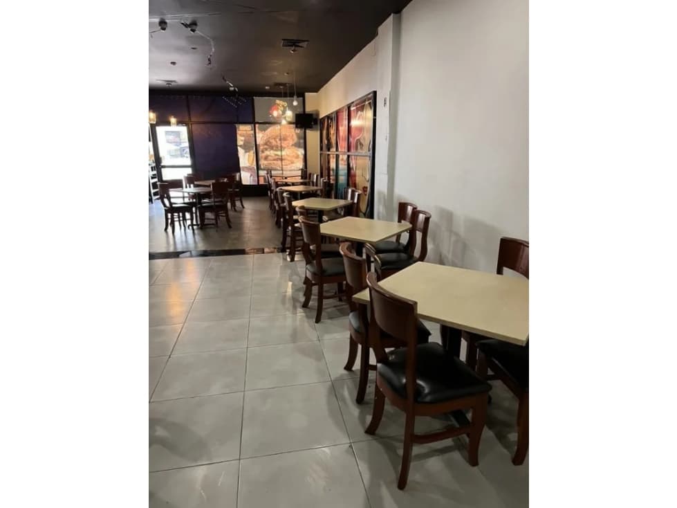 Local comercial en Costa Verde, 200mts - $4500.00. EQUIPADO — foto 4
