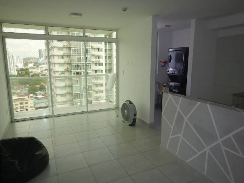 SE VENDE APARTAMENTO EN CARRASQUILLA — foto 1