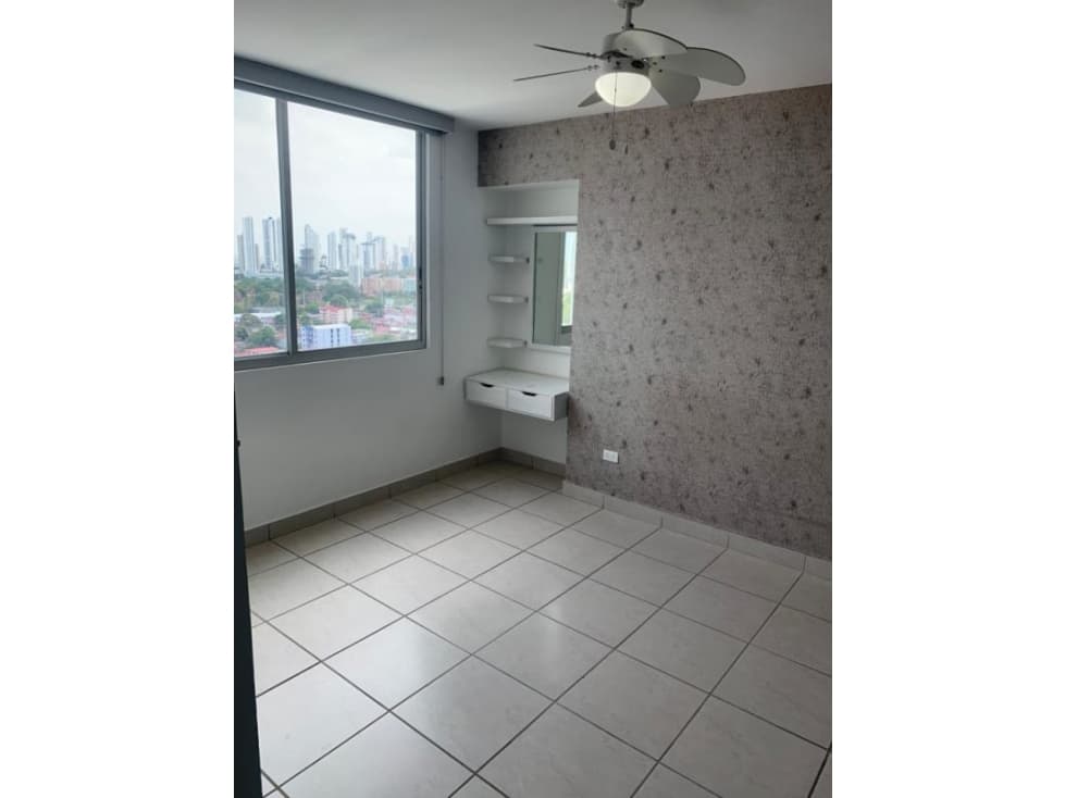 Alquilo acogedor Apartamento en parque lefevre — foto 3