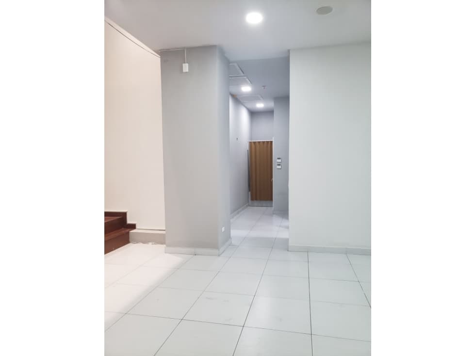 Alquilo local listo para ocupar en bella vista — foto 4