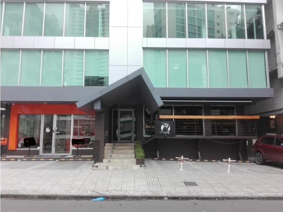 Se Alquila Local 150 Mts El Cangrejo USD$23,34 x Mt2+itbms — foto 5