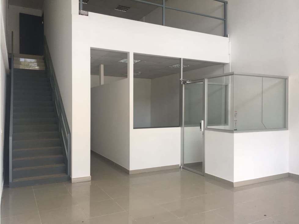 VENDO LOCAL,en OMAR TORRIJOS[VENTA RAPIDA] — foto 1