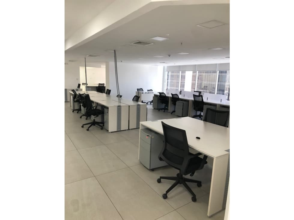 SE ALQUILA AMPLIA OFICINA EN OBARRIO- $7845 — foto 1