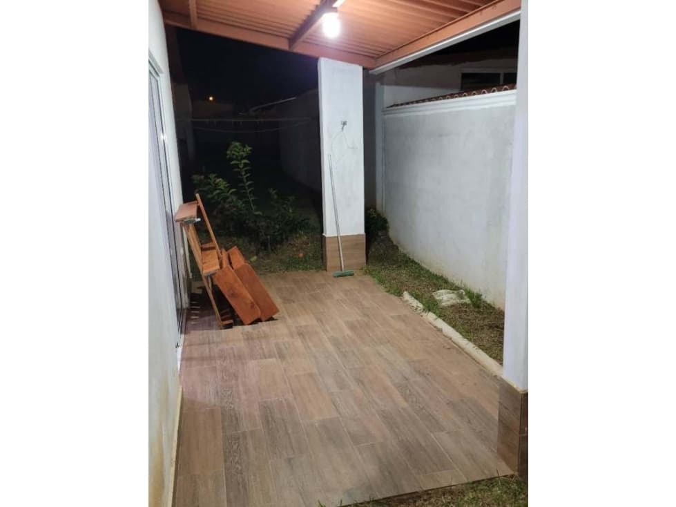 SE ALQUILA CASA EN LA CHORRERA — foto 2