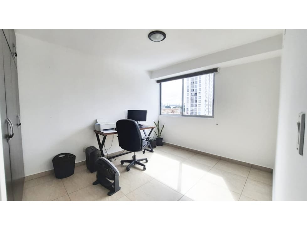 VENTA DE APARTAMENTO EN VIA ESPAÑA — foto 4