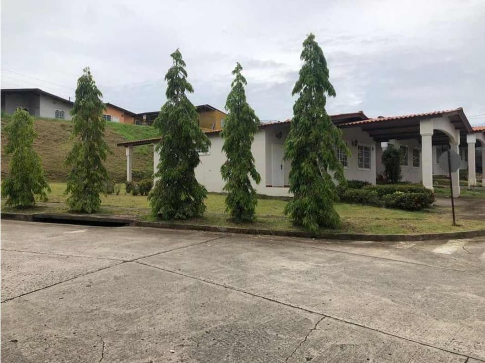 SE VENDE HERMOSA CASA — foto 2