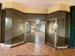 ALQUILO LOCAL COMERCIAL EN ALBROOK